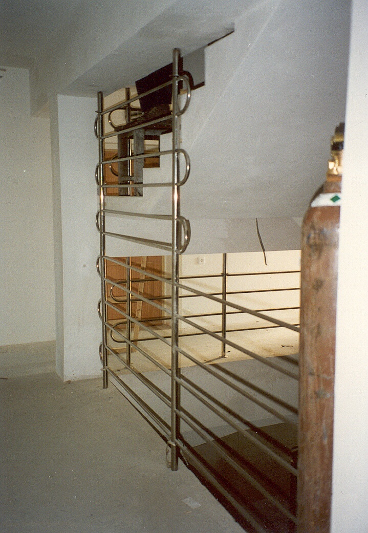 INTERI�ROV� PRVKY - Z�BRADL�